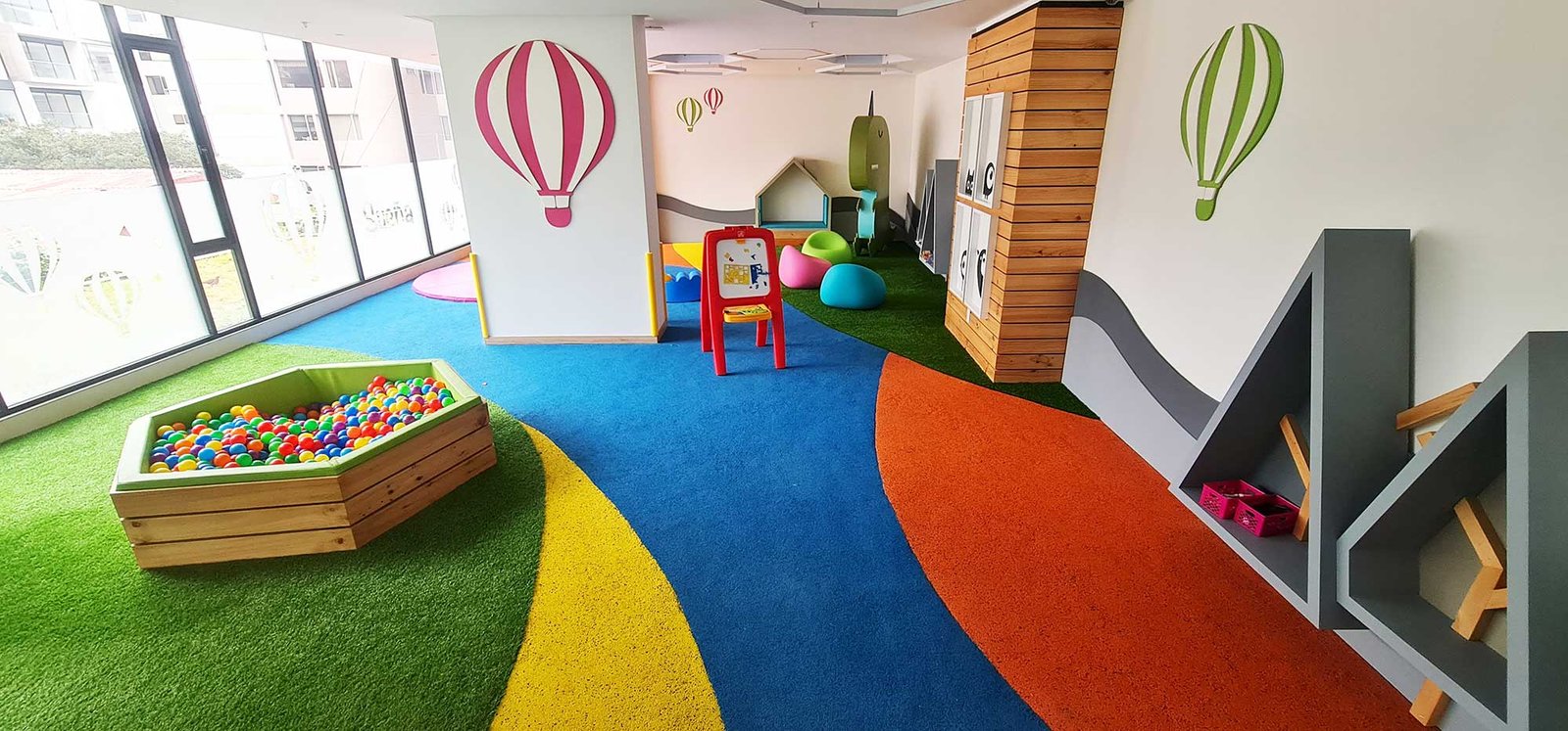 Caucho continuo para areas recreativas